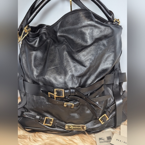 Burberry Leather Buckle Bucket handbag - Picture 12 of 13